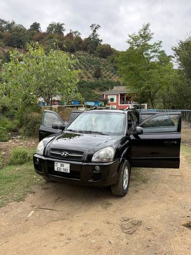 Hyundai Tucson 2007, 241,674 km - 2.0 l - Astara