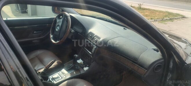 BMW 535 2003, 276,000 km - 3.5 l - Sumqayıt
