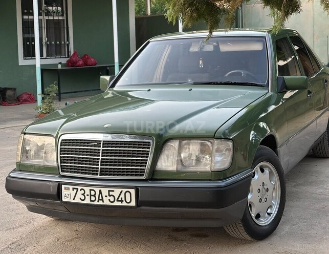 Mercedes  1994, 583,000 km - 2.0 l - Naxçıvan