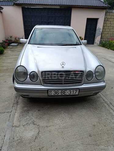 Mercedes E 230 1997, 342,588 km - 2.3 л - Qəbələ