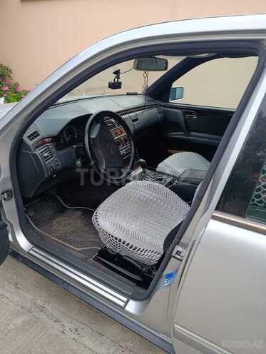 Mercedes E 230 1997, 342,588 km - 2.3 л - Qəbələ