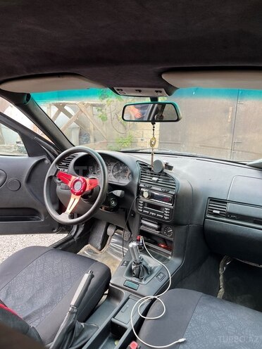 BMW 318 1995, 550,000 km - 1.8 l - Bakı