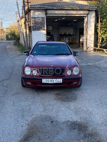 Mercedes CLK 320 2001, 280,000 km - 3.2 l - Bakı