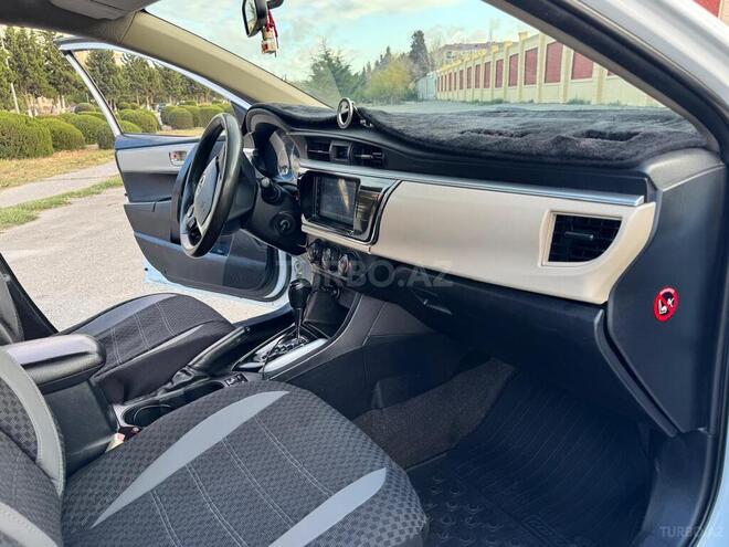 Toyota Corolla 2014, 210,000 km - 1.6 л - Sumqayıt