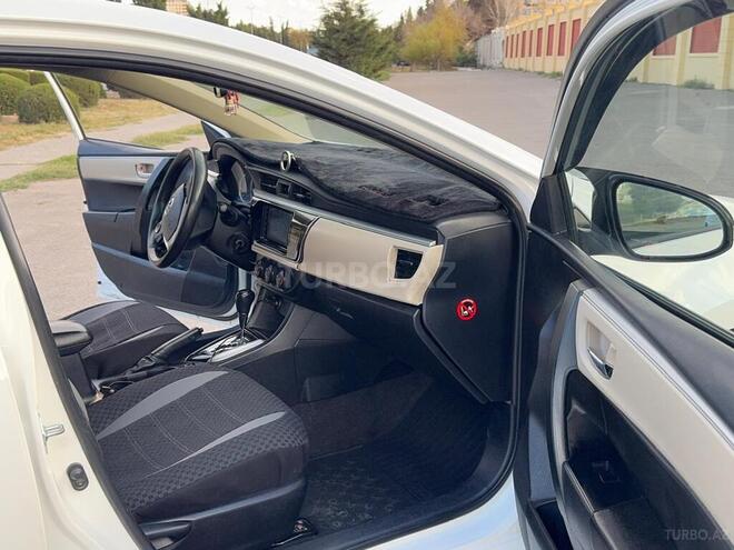 Toyota Corolla 2014, 210,000 km - 1.6 л - Sumqayıt