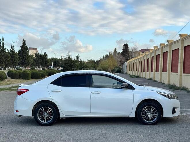 Toyota Corolla 2014, 210,000 km - 1.6 л - Sumqayıt