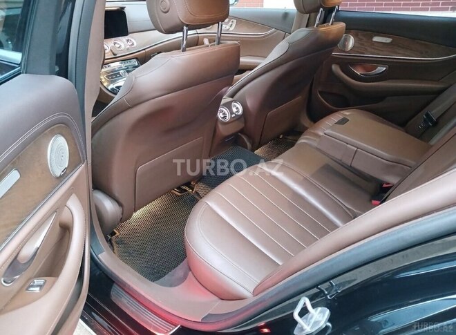 Mercedes E 220 d 2017, 300,000 km - 2.0 l - Bakı