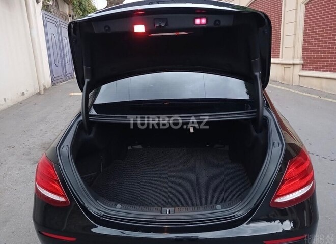 Mercedes E 220 d 2017, 300,000 km - 2.0 l - Bakı