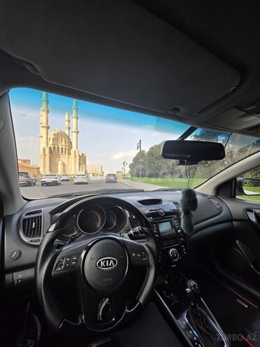 Kia Cerato Koup 2011, 324,000 km - 2.0 l - Bakı
