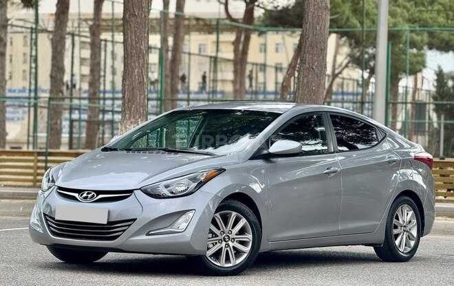 Hyundai Elantra 2015, 211,201 km - 1.8 л - Bakı