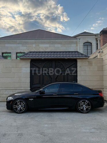 BMW 528 2014, 208,000 km - 2.0 л - Yevlax