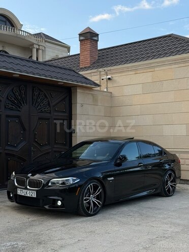 BMW 528 2014, 208,000 km - 2.0 л - Yevlax