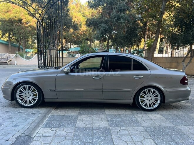 Mercedes E 300 2006, 234,000 km - 3.0 л - Bakı