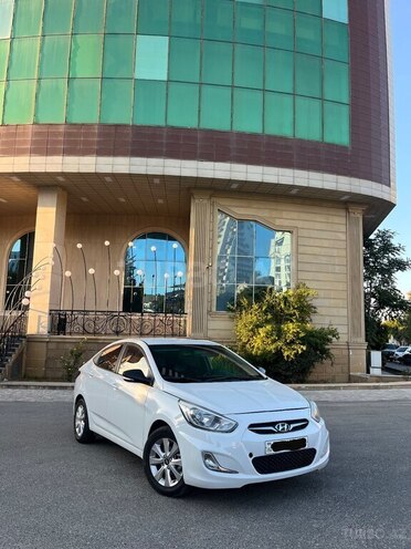 Hyundai Accent 2018, 238,000 km - 1.4 л - Bakı