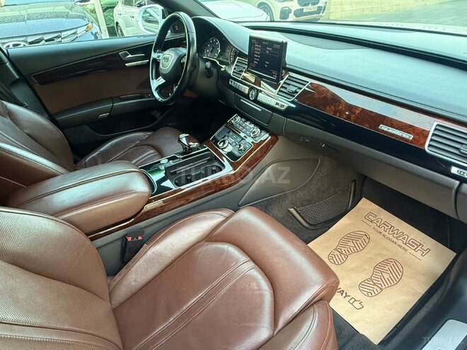 Audi A8 2013, 191,000 km - 4.0 l - Bakı