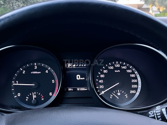 Hyundai Santa Fe 2016, 181,000 km - 2.0 л - Bakı