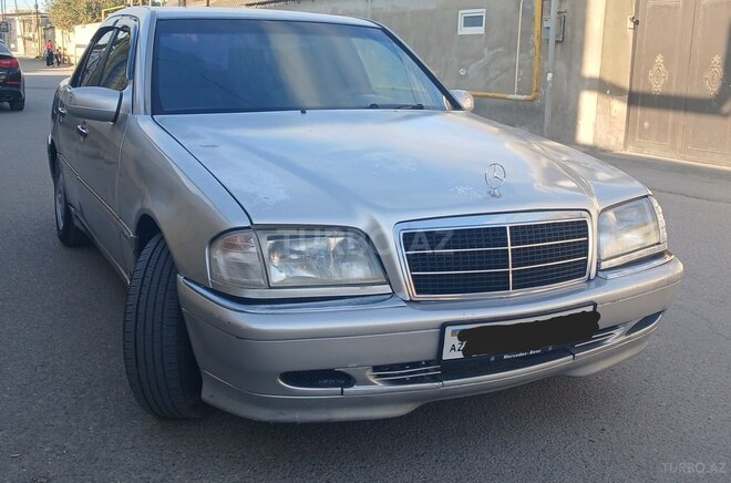 Mercedes C 200 1994, 420,000 km - 2.0 l - Bakı
