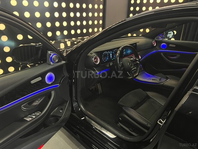 Mercedes E 300 2022, 107,000 km - 2.0 л - Bakı