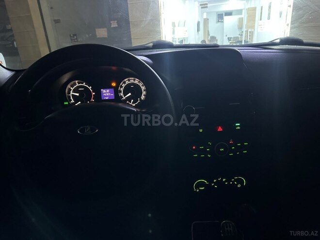 LADA (VAZ) Priora 2018, 143,000 km - 1.6 л - Gəncə