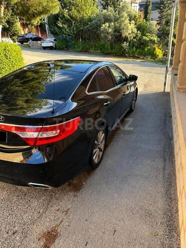 Hyundai Grandeur 2015, 202,528 km - 2.2 л - Bakı