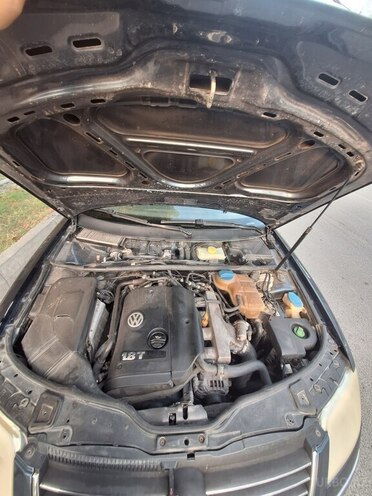 Volkswagen Passat 2004, 247,026 km - 1.8 l - Göyçay
