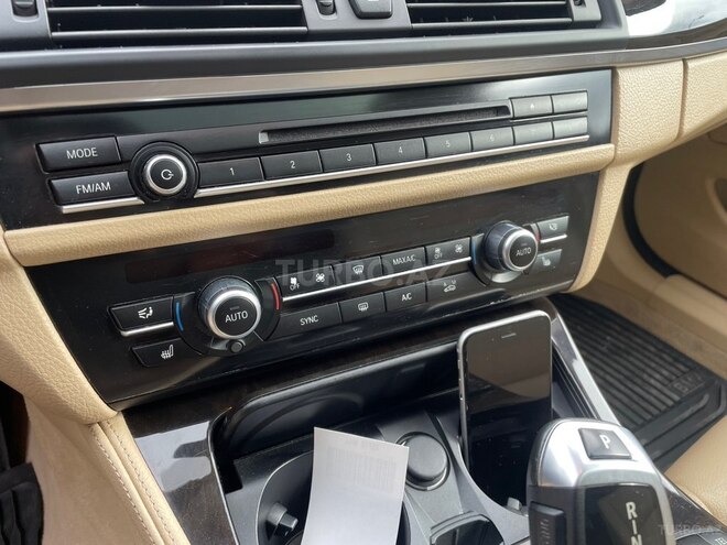 BMW 528 2015, 130,000 km - 2.0 l - Bakı