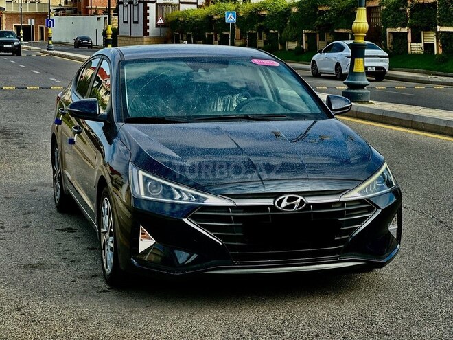 Hyundai Elantra 2018, 96,000 km - 1.6 l - Bakı