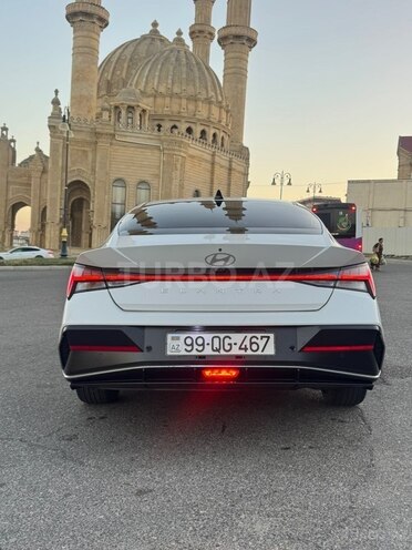 Hyundai Elantra 2024, 35,782 km - 1.6 л - Sumqayıt