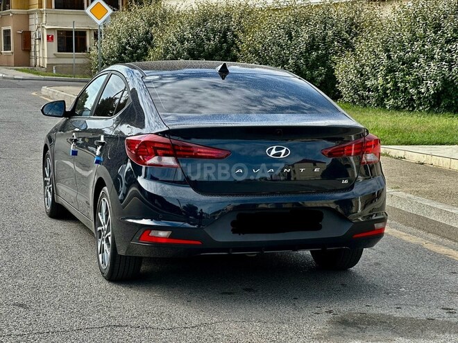 Hyundai Elantra 2018, 96,000 km - 1.6 l - Bakı