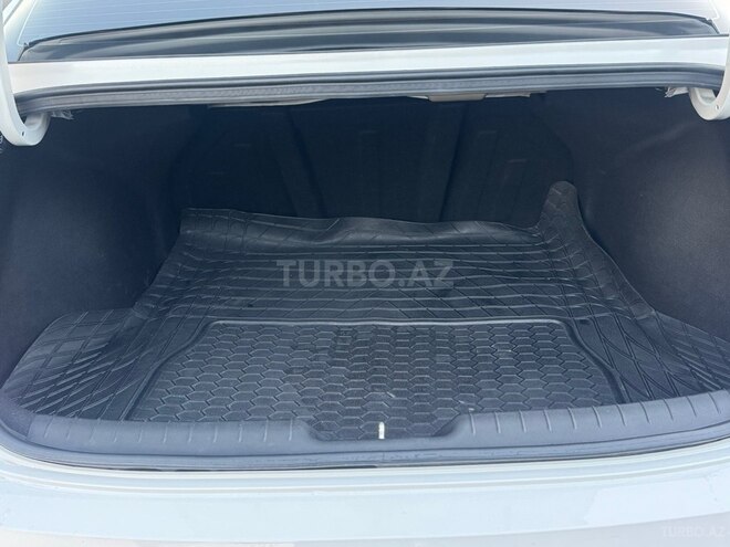 Hyundai Elantra 2024, 35,782 km - 1.6 л - Sumqayıt