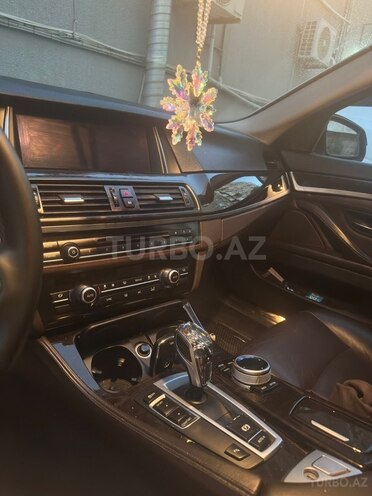 BMW 528 2014, 180,000 km - 2.0 l - Bakı