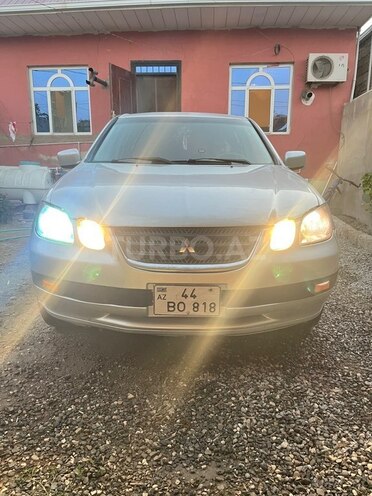 Mitsubishi Airtrek 2002, 400,000 km - 2.0 l - Bakı