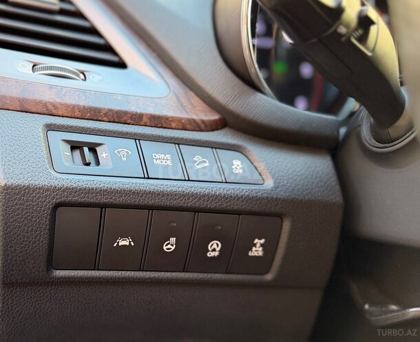 Hyundai Santa Fe 2016, 167,200 km - 2.0 л - Bakı
