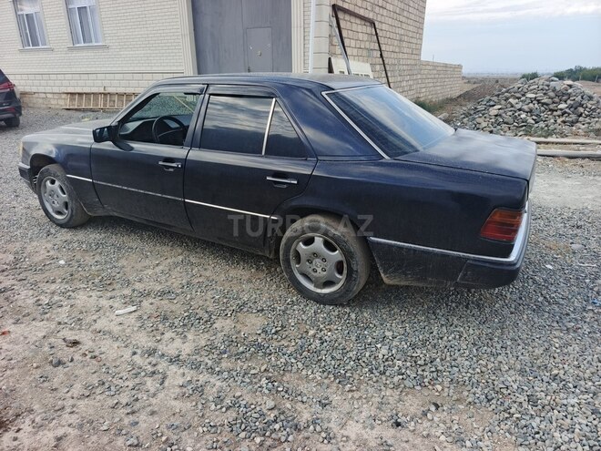 Mercedes E 200 1994, 250,000 km - 2.0 л - Gəncə