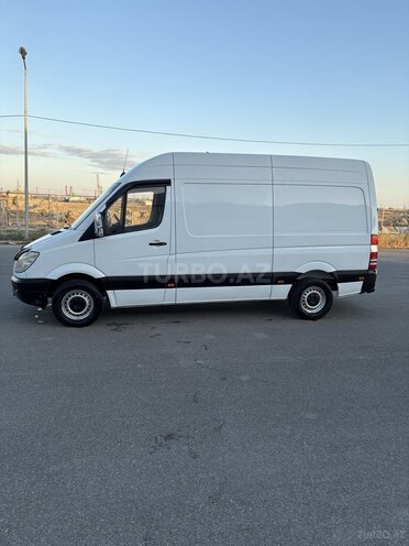 Mercedes Sprinter 313 2009, 313,000 km - 2.2 l - Bakı