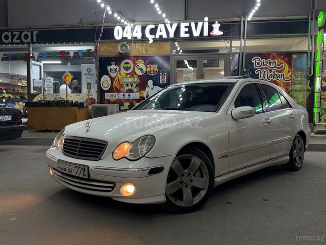 Mercedes C 230 2006, 270,000 km - 2.5 l - Bakı