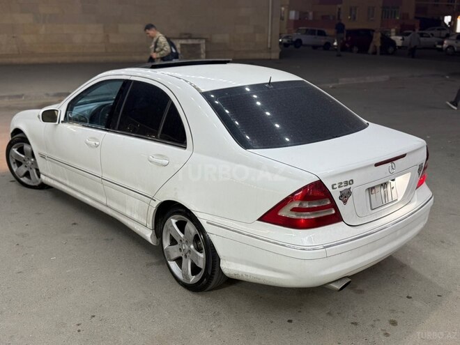 Mercedes C 230 2006, 270,000 km - 2.5 l - Bakı