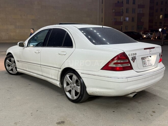 Mercedes C 230 2006, 270,000 km - 2.5 l - Bakı