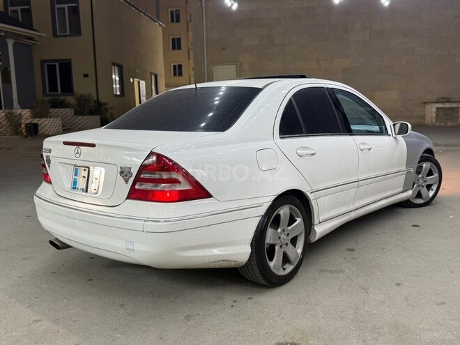 Mercedes C 230 2006, 270,000 km - 2.5 l - Bakı
