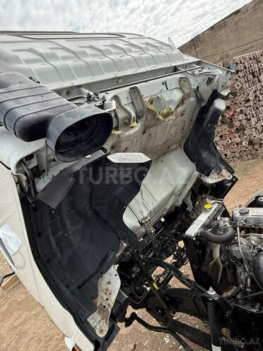 Isuzu NPR 66 L 2007, 366,000 km - 4.3 l - Bakı