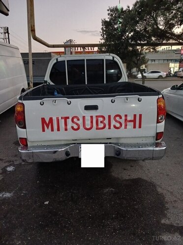 Mitsubishi L200 2012, 306,680 km - 2.5 l - Sumqayıt