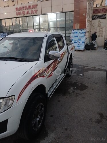 Mitsubishi L200 2012, 306,680 km - 2.5 l - Sumqayıt