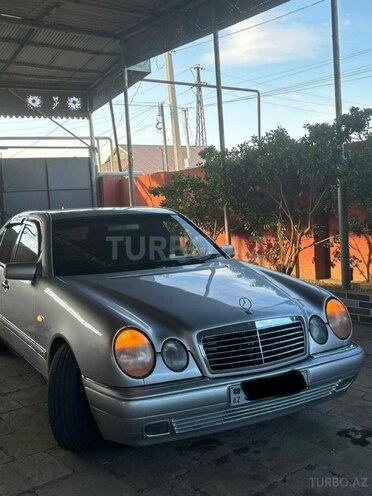 Mercedes E 280 1997, 336,000 km - 2.8 l - Şirvan