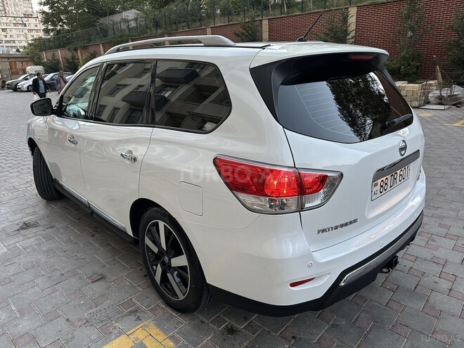 Nissan Pathfinder 2013, 117,000 km - 3.5 l - Bakı
