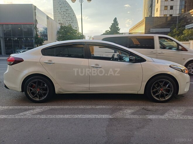 Kia K3 2017, 188,000 km - 1.6 l - Bakı