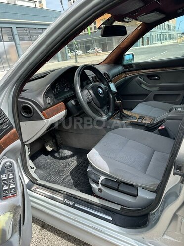 BMW 523 1998, 280,000 km - 2.5 l - Sumqayıt