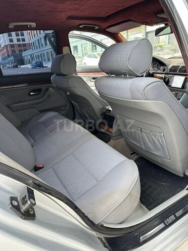 BMW 523 1998, 280,000 km - 2.5 l - Sumqayıt
