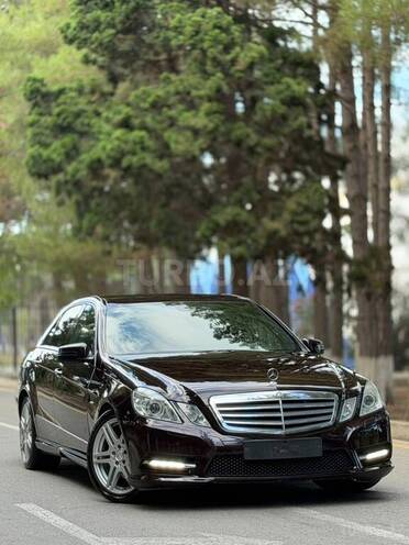 Mercedes E 250 2011, 237,000 km - 1.8 l - Bakı