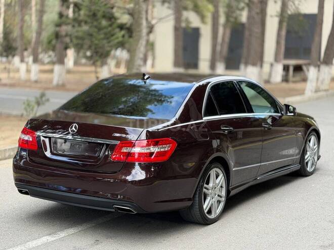Mercedes E 250 2011, 237,000 km - 1.8 l - Bakı