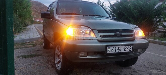Chevrolet Niva 2008, 400,000 km - 1.7 l - Laçın